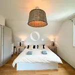 Villa Gc - Parenthese
