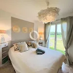 Gc - Parenthese Villa *