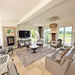 Villa Gc - Parenthese *